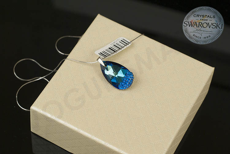 Сребърно колие с капковиден син кристал Swarovski и ръчна инкрустация - Image 4