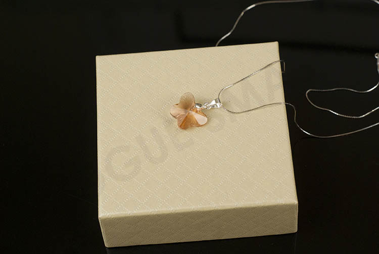 Сребърно колие с кехлибарена кристална пеперуда Swarovski - Image 6